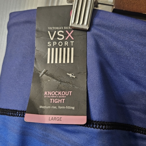NWT Victorias Secret VSX Sport Knockout Tights - Picture 2 of 6